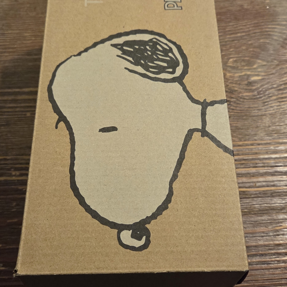 TOMS Alpargata Blue Peanuts Dance Party Print Box Label